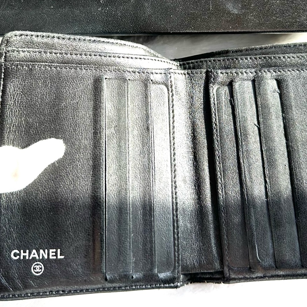 Chanel Quilted Perforated Lambskin Wallet - Picture 4 of 7